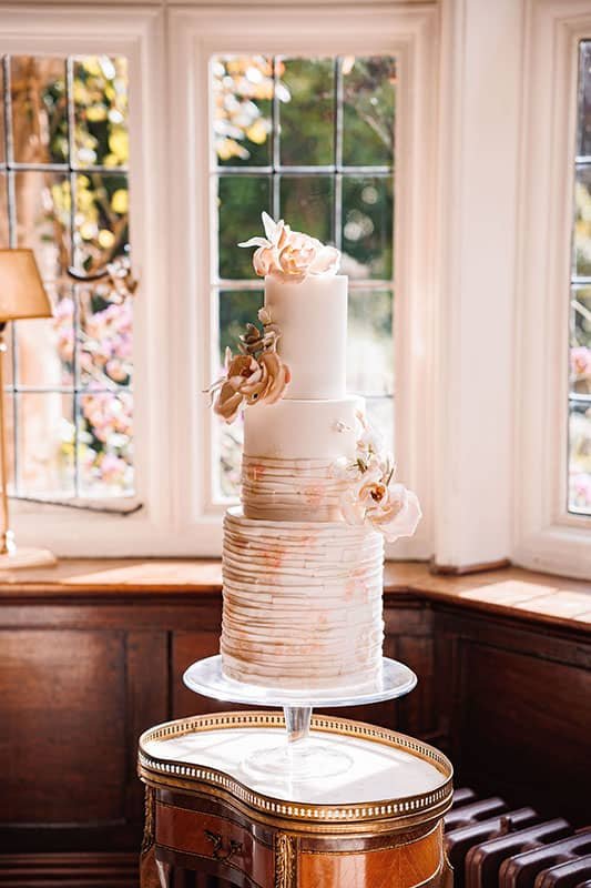 Honeytree Cakehouse & Laura Lea Photography - Camellio Wedding Planning and Events - Essex Wedding Planner