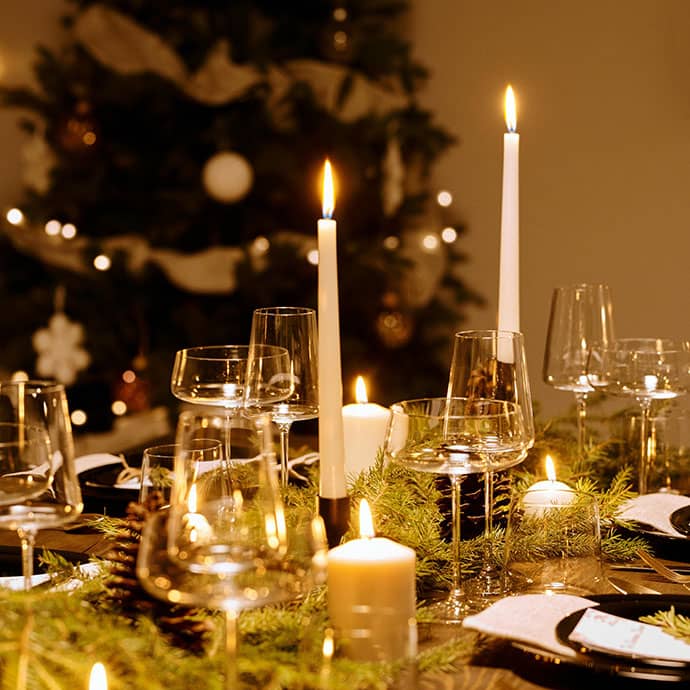 Christmas wedding breakfast decor - Camellio Wedding Planning and Events - Essex Wedding Planner